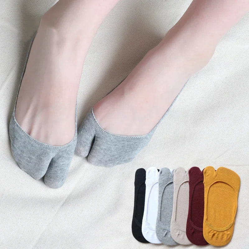 Women Two Finger Socks Thin Non-slip