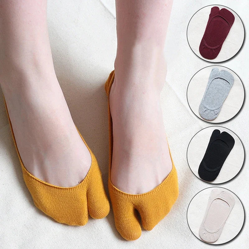 Women Two Finger Socks Thin Non-slip